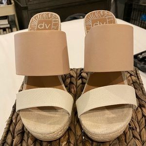 dv by Dolce Vita Espadrille Wedges | 8.5